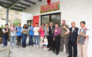 後龍埔頂社區舉辦快樂農夫體驗 為米香屋廚房揭牌