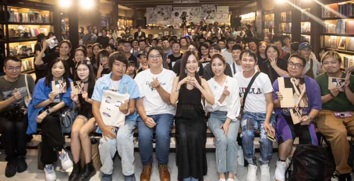 彭佳慧逾10年再办签唱会 前1天才从长沙赶回台湾