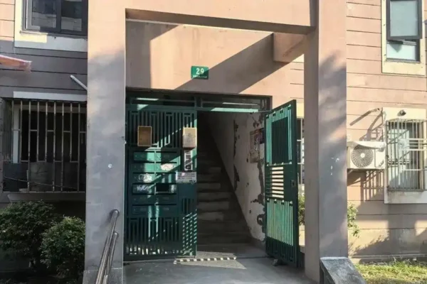 上海多個小區逾1700個門禁失效 引發居民恐慌