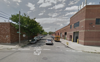 紅、藍、白、黃線,不能亂停車