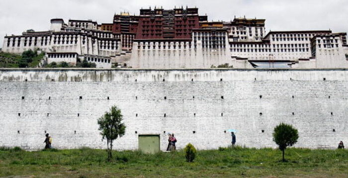 【网海拾贝】习访问西藏 会给西藏人带来什么？