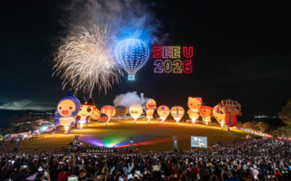 台東熱氣球閉幕光雕秀 哆啦A夢道晚安