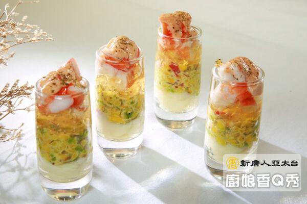 【廚娘香Q秀】酪梨沙拉晶凍和川耳酸嗆龍鱈煲