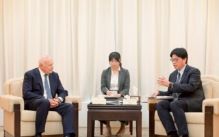 邱垂正會晤IPAC訪團 交流國際情勢區域安全