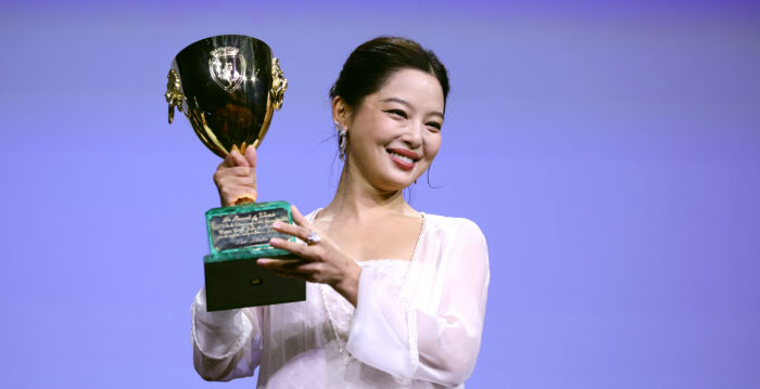 辛芷蕾回应出演《庆余年》第三季 提两个条件