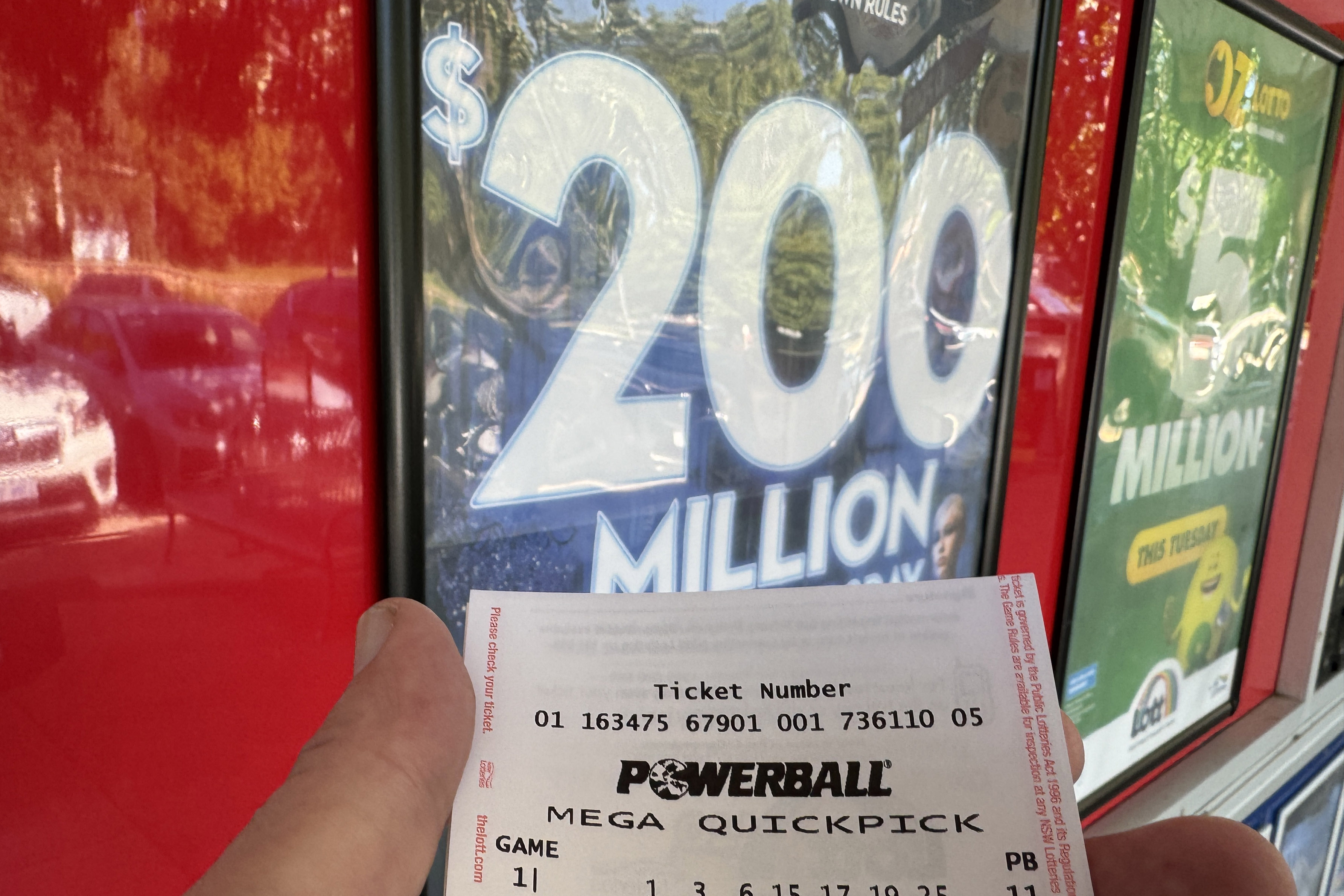 悉尼男子抽屉发现遗忘五周彩票中奖140多万| 强力球| 遗忘彩票| 头奖| 大纪元