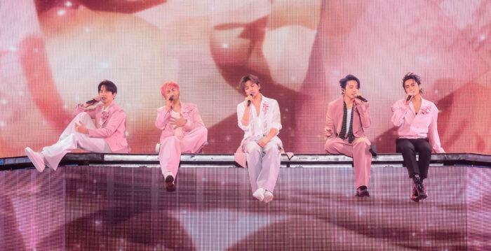 组图：Energy高雄巨蛋华丽演出 明年台北再登场