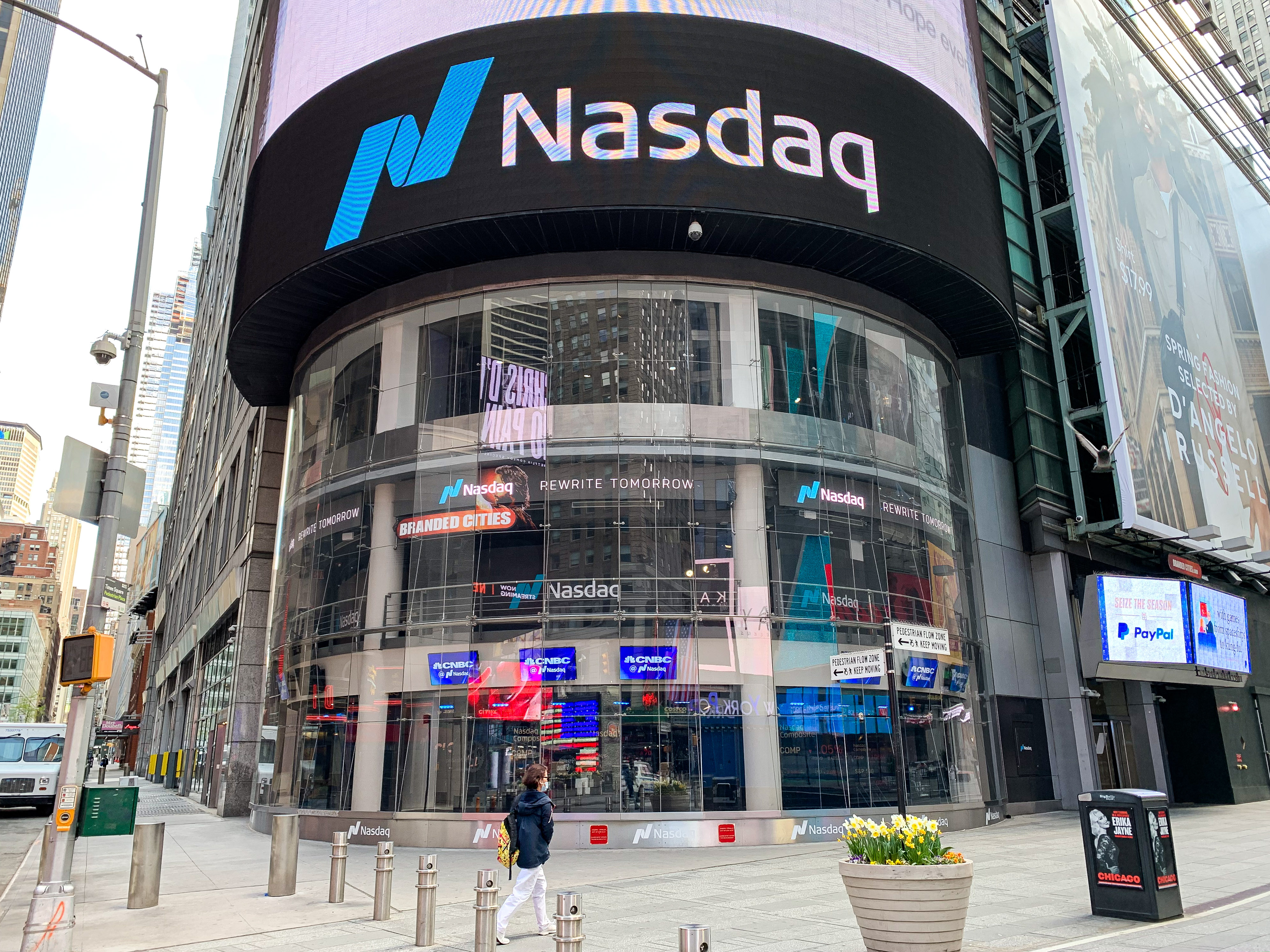 纳斯达克提案改规则防中企在美上市圈钱骗局| 股票| 交易所| 大紀元