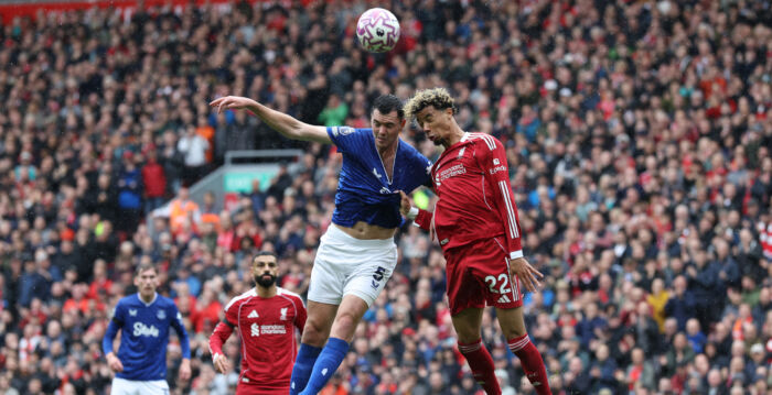 英超:利物浦夺开局五连胜 曼联击败切尔西