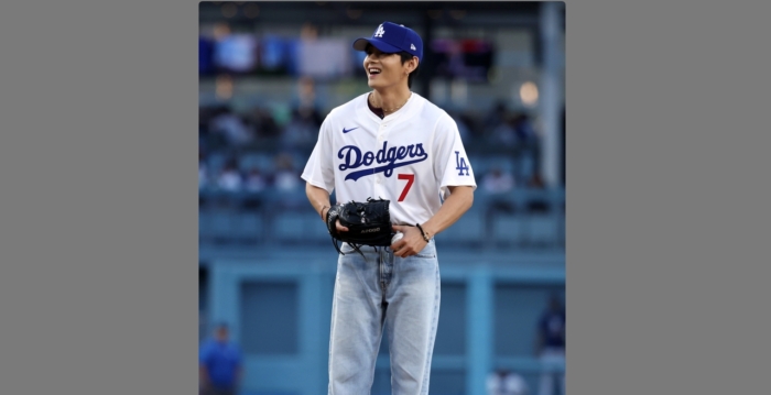 金泰亨V购置清潭洞房产 142亿韩元全现金支付