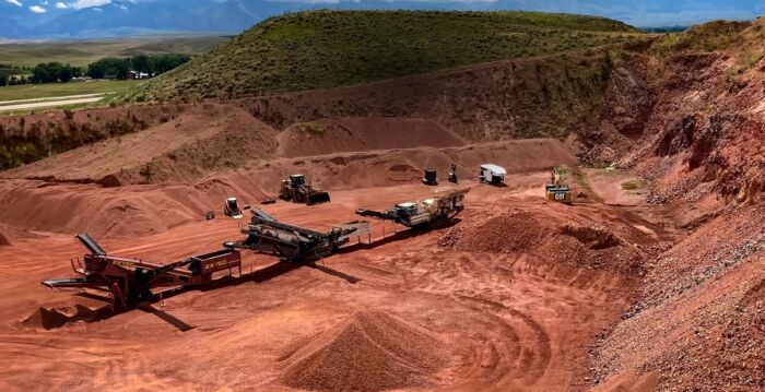 夏言:美25年首块稀土磁铁问世 打造稀土北约