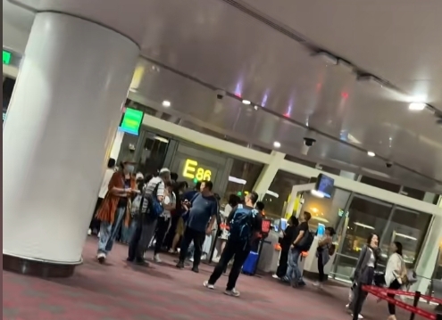 吉祥航空飞大阪航班连换3架飞机 延误13小时