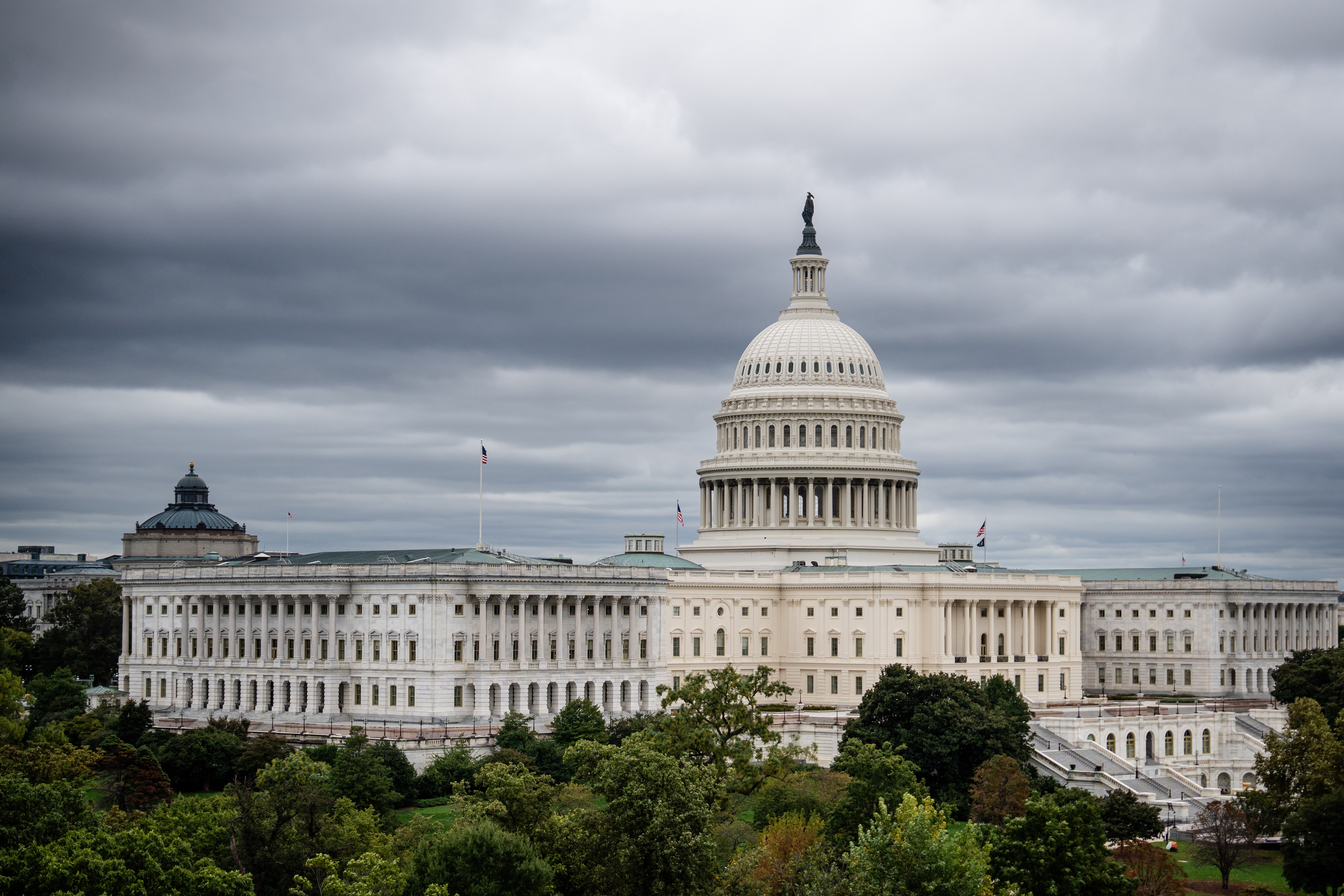 美政府关门或导致70亿至140亿美元损失| 美国政府关门| 经济损失| 大纪元