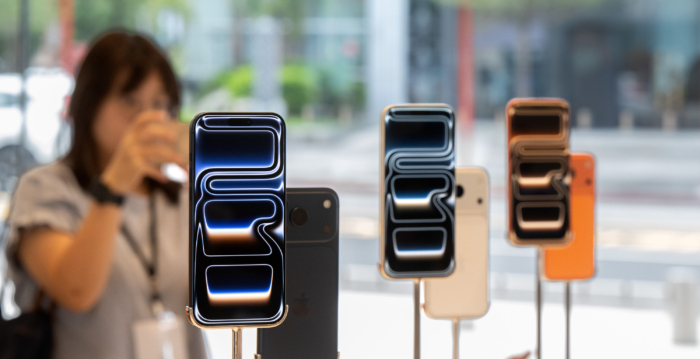 库克预测：假期旺季iPhone 17销量大涨