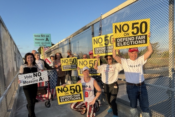 圣荷西民众集会反对Prop 50呼吁守护公平选举