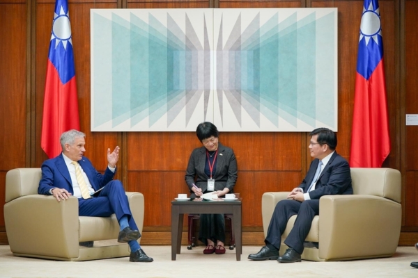 林佳龙见德驻台代表：台德经贸关系更紧密