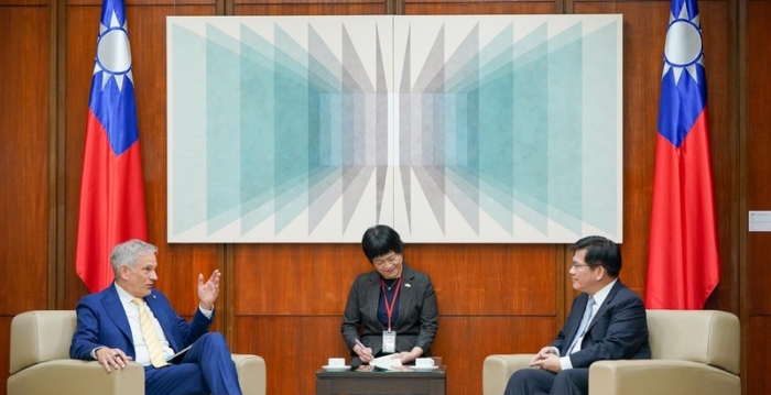 林佳龙见德驻台代表：台德经贸关系更紧密