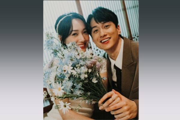 刘俊谦、蔡思韵在日本结婚 公开甜蜜婚照