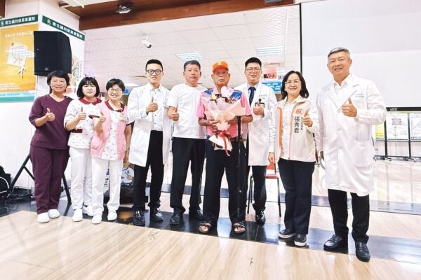 屏东医院完成屏县首例国际医疗包机救援