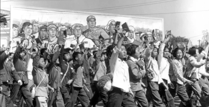 【名家专栏】毛式革命正在荼毒年轻人的心