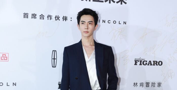 于朦胧案冲击四中全会 退出中共大潮涌动