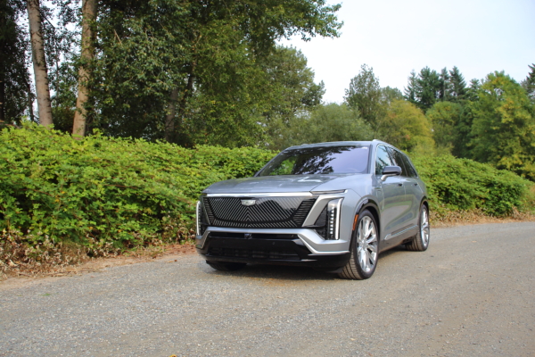 【车评】奢华无界限 2026 Cadillac Vistiq Premium Luxury