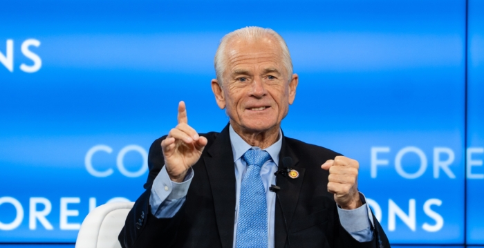 纳瓦罗谈美中博弈:白宫立场从未软化