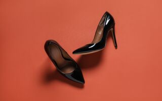 為什麼女性愛穿尖頭鞋？ 會痛還要穿？