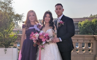 從女星到畫家 張富美用堅韌培養博士女兒出嫁