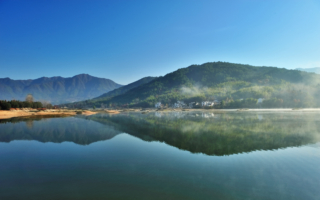 出而負耒，入而橫經：耕讀文化的精神底色