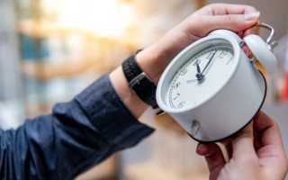 夏令時結束 時鐘回撥1小時 身體會有何變化