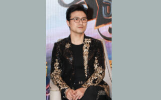 汪峰演唱會頻跑調 網友調侃「證明是真唱」