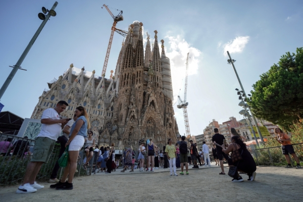 西班牙聖家堂增高至163米 成世界最高教堂