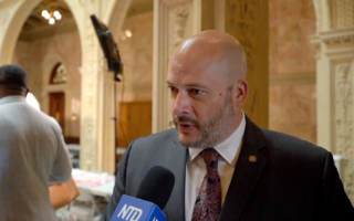 美副助卿：与印太伙伴合作 维护台海和平稳定