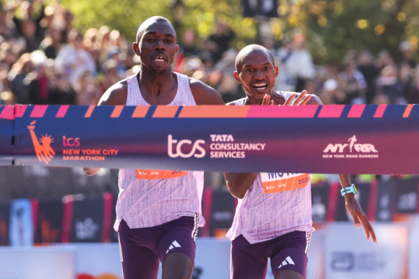 紐約馬拉松男女前三名再次被肯尼亞壟斷 女子破紀錄
