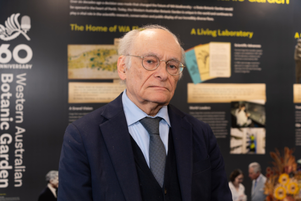 正在澳洲访问的加拿大国际人权律师大卫·麦塔斯(David Matas)