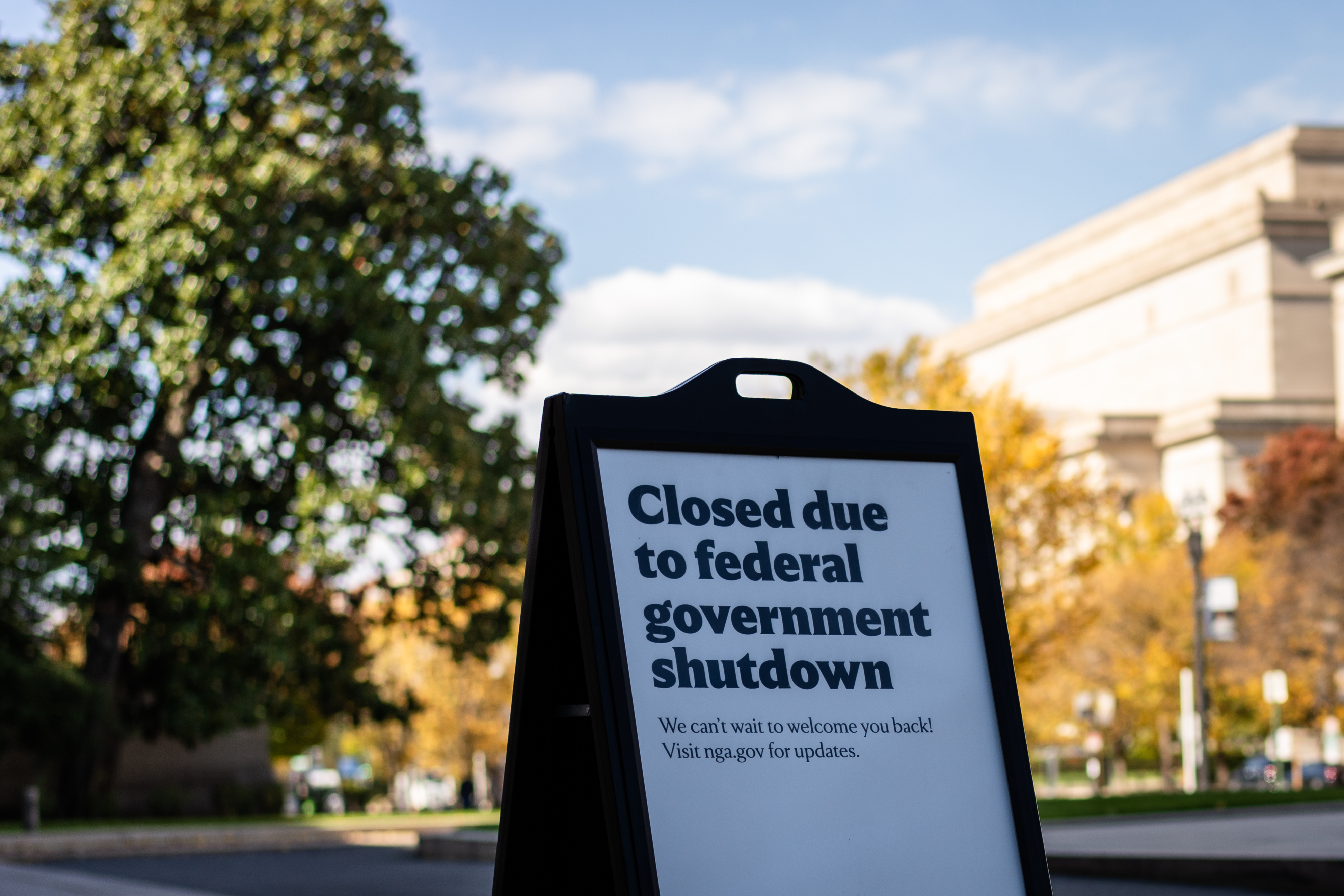 美因缺数据取消发布10月CPI及就业报告| 政府停摆| 消费者物价指数| 美国劳工统计局| 大纪元