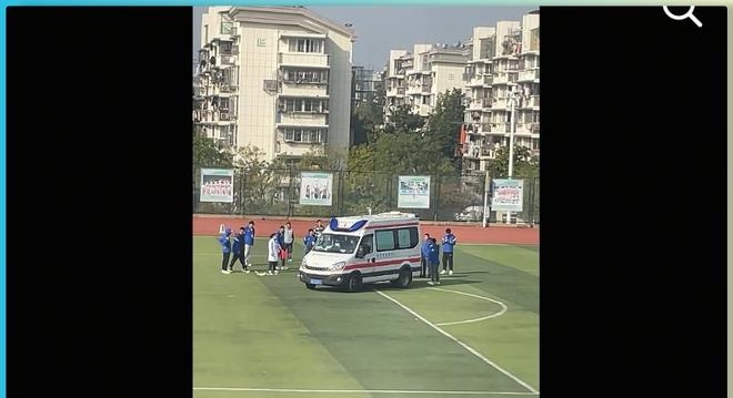 南京17岁学生200米冲刺后猝死