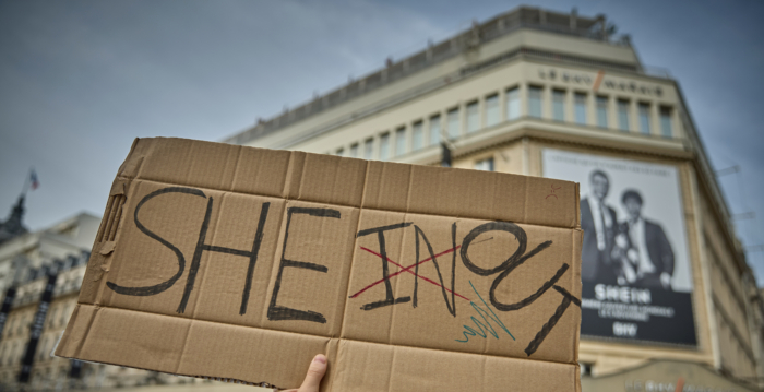 Shein巴黎首店开幕日 法国暂停其在线服务