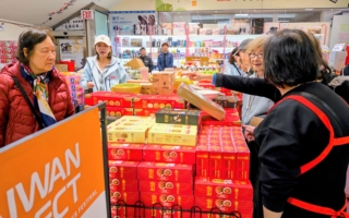 中国TOP100超市门店一年减少2750家