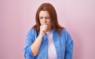 【医道心传】久咳不愈？中医四招自我判断