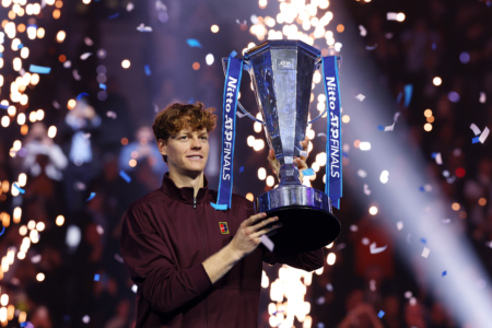 男网：辛纳击败阿卡 卫冕年终总决赛冠军