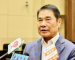 议会总质询 县长回应营养午餐补助让孩子健康长大