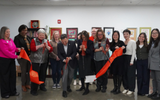 华夏文协庆40周年及乔迁新址 扩展社区活动