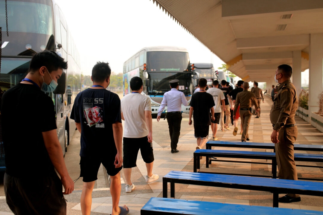 一新：誠念法輪大法好 我平安從詐騙園回家