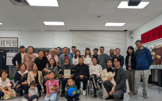 六四紀念館中國時政題材畫展 感動洛杉磯觀眾