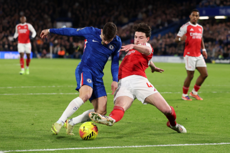 英超：阿森纳客场1:1战平切尔西 继续领跑