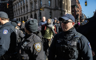 紐約移民維權團體斥警方協助ICE行動