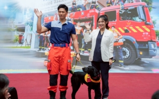 台中2026消防月历亮相 搜救犬也入镜