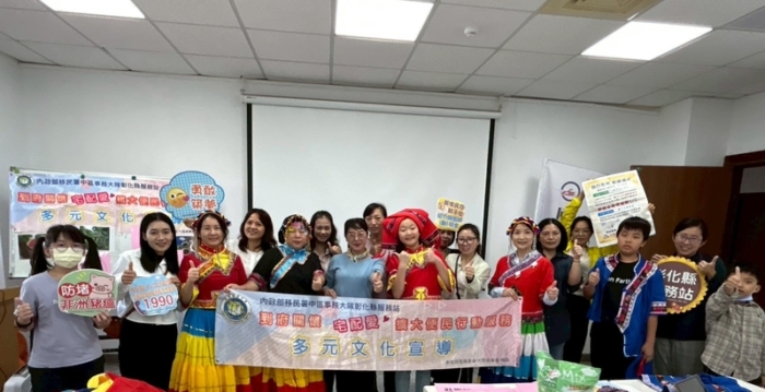 从语言不通到广播主持 陆配在台串起多元文化